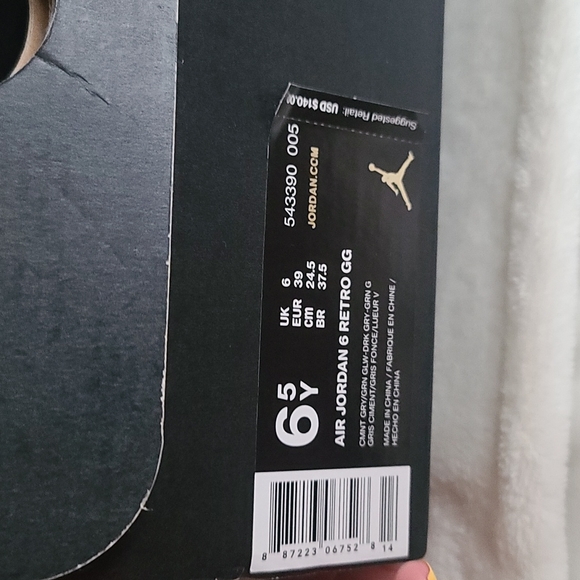 Jordan 6's. - Picture 3 of 4